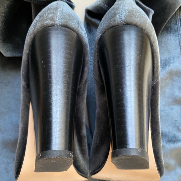 ZARA Over the knee velvet boots. Size 39 / US 8 - Picture 9 of 12